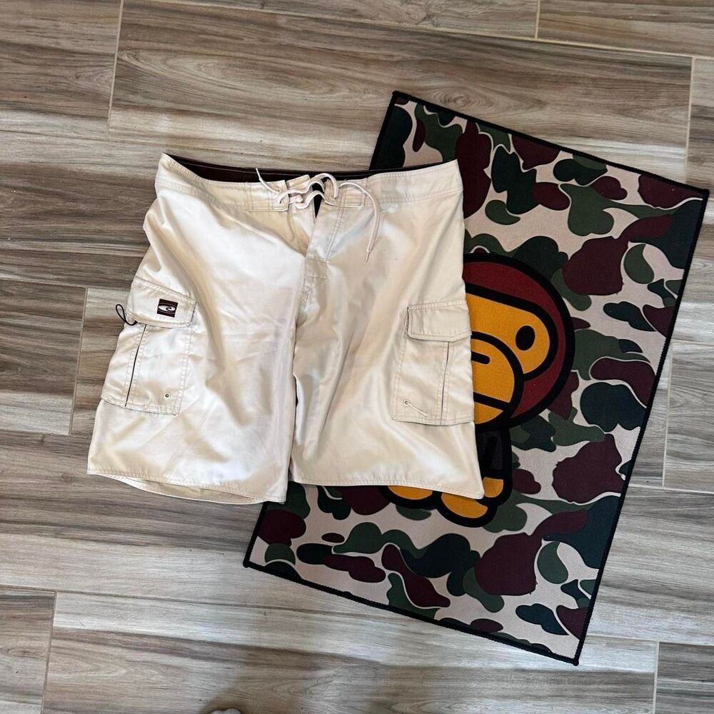 Y2K Surfwear Hawaiian Performance Surfwear cream cargo board shorts